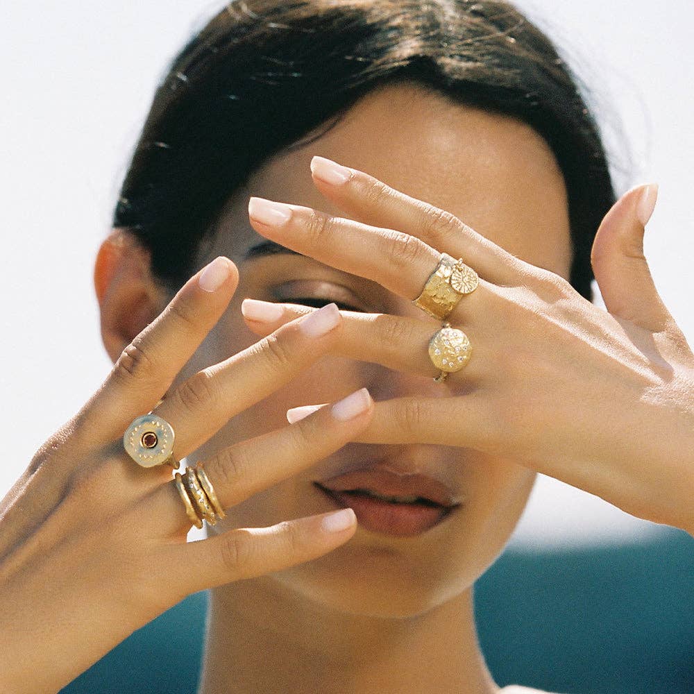 Bague Iris dorée – Agapée Jewelry