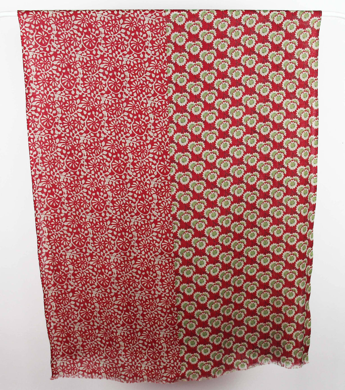 Echarpe en Laine Arles Rouge - Les Belles Vagabondes