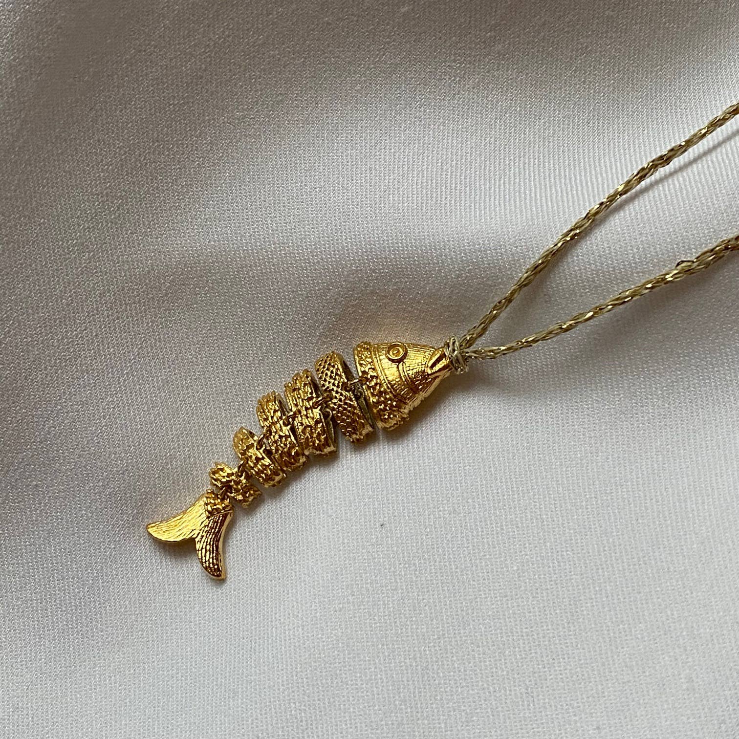 Collier grand poisson en mouvement- Bubble