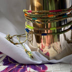 Bracelet cordon porte bonheur Sukh Sophie Deschamps