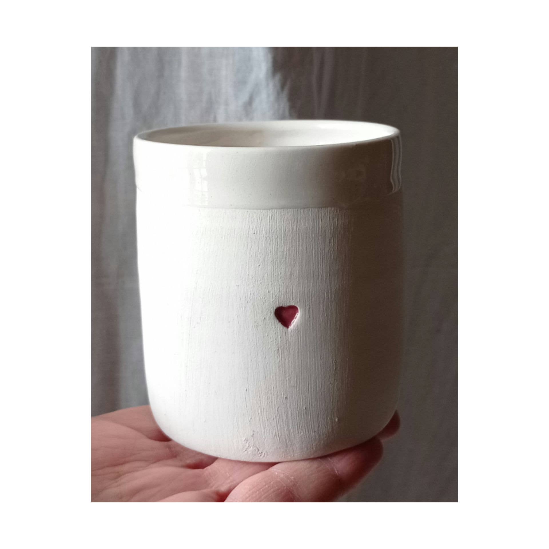 Gobelet céramique AMOUR cœur rouge fait main