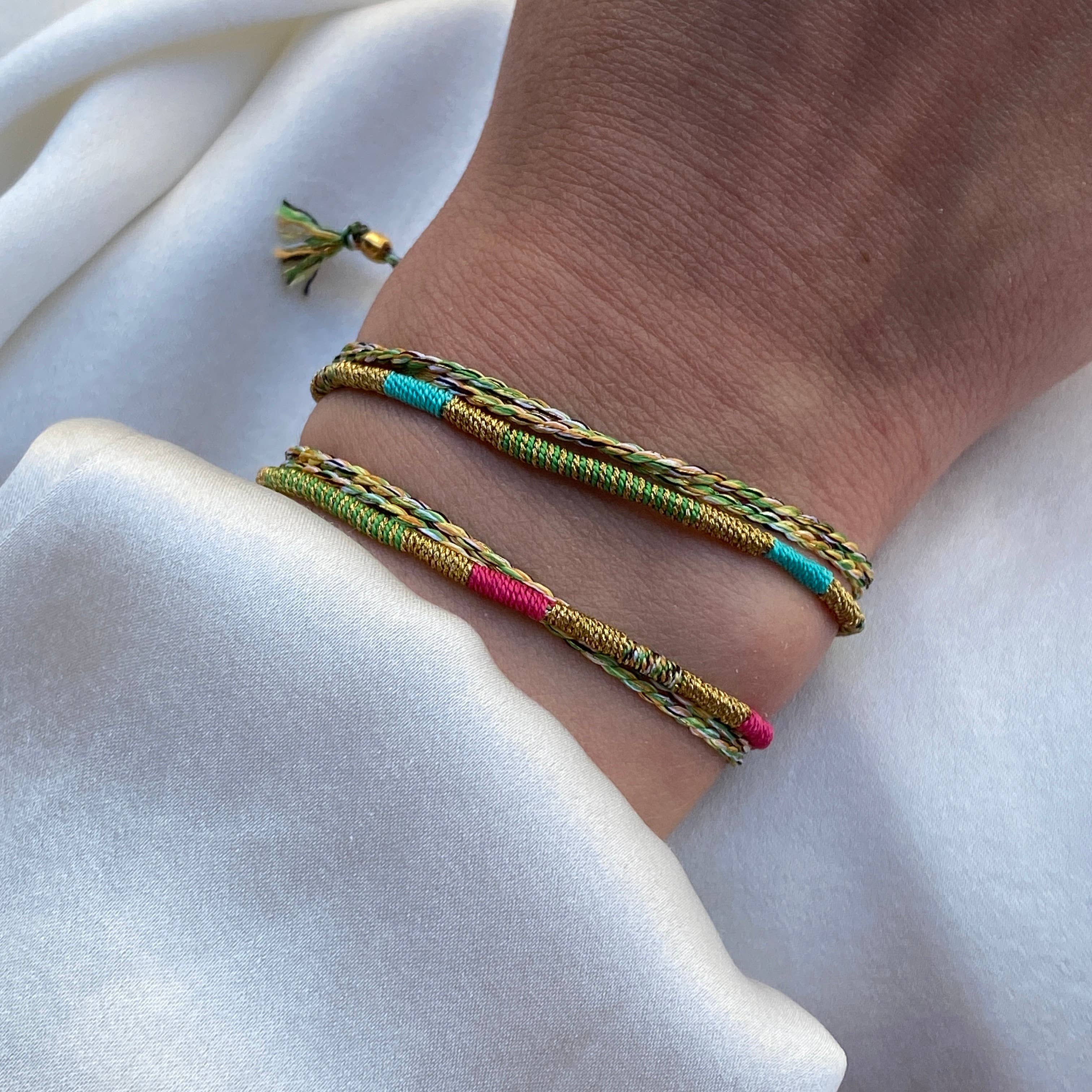 Bracelet cordon porte bonheur Sukh Sophie Deschamps