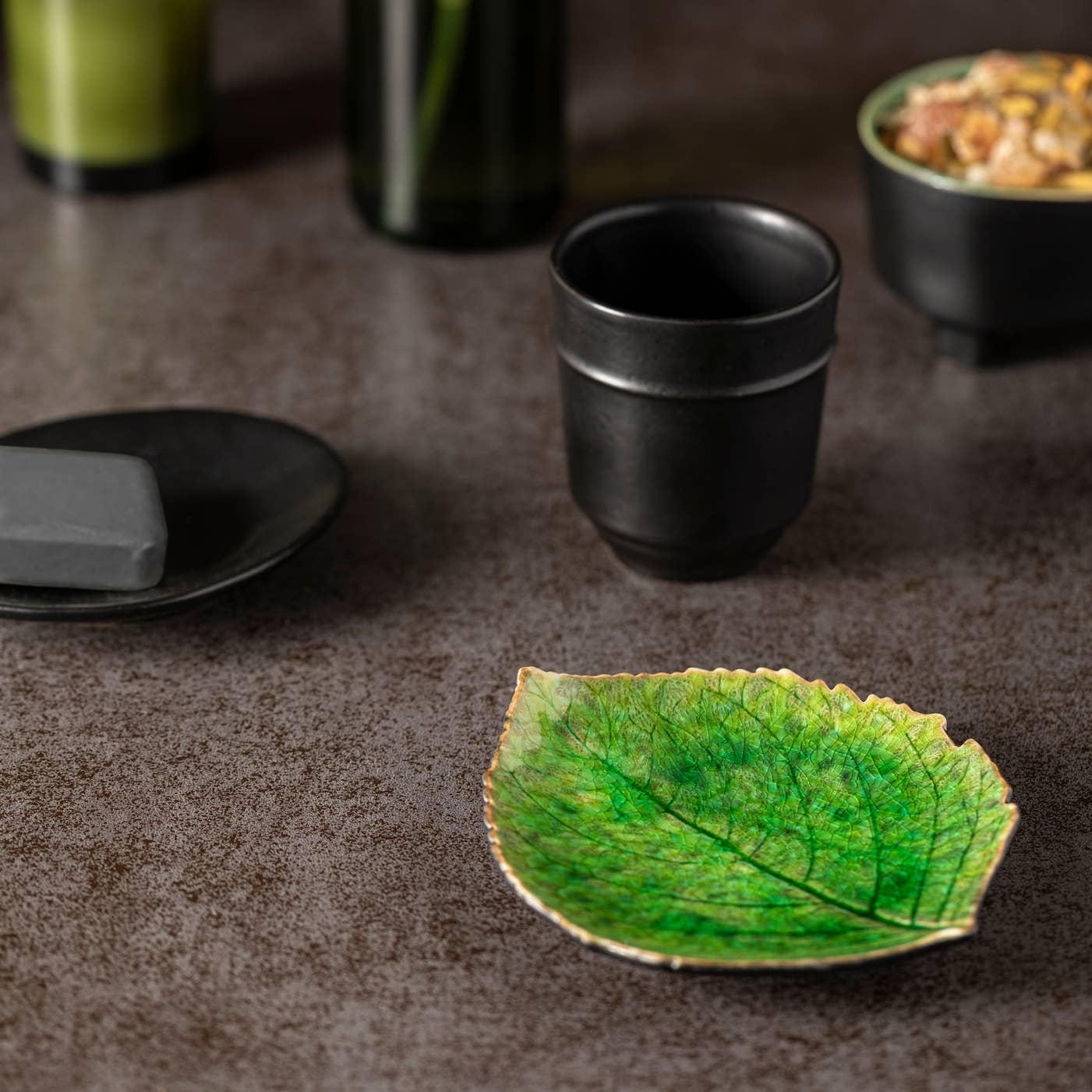 Assiette Feuille d'hortensia 17 cm Riviera