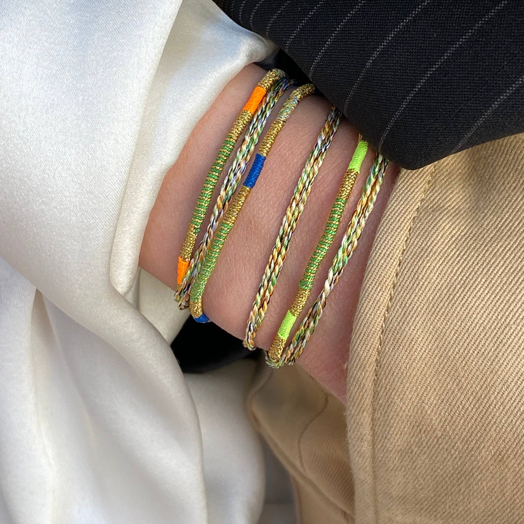 Bracelet cordon porte bonheur Sukh Sophie Deschamps