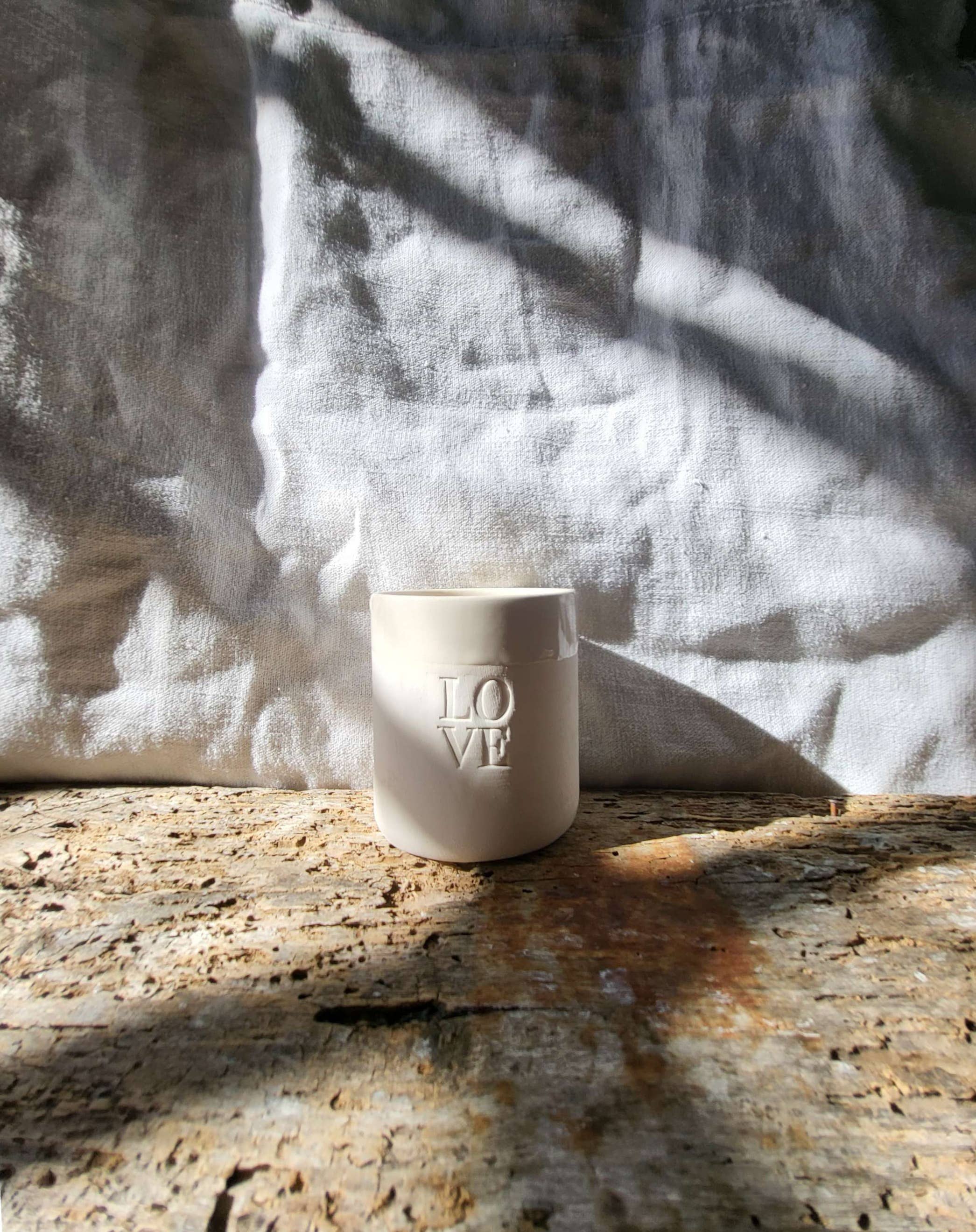 Gobelet et tasse Moka  L O V E céramique artisanale