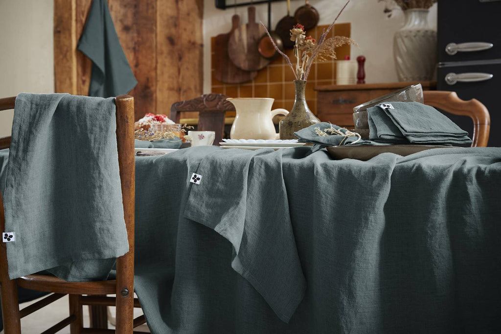 Nappe l'effet papillon 170 x 250 cm SOLINE Ardoise