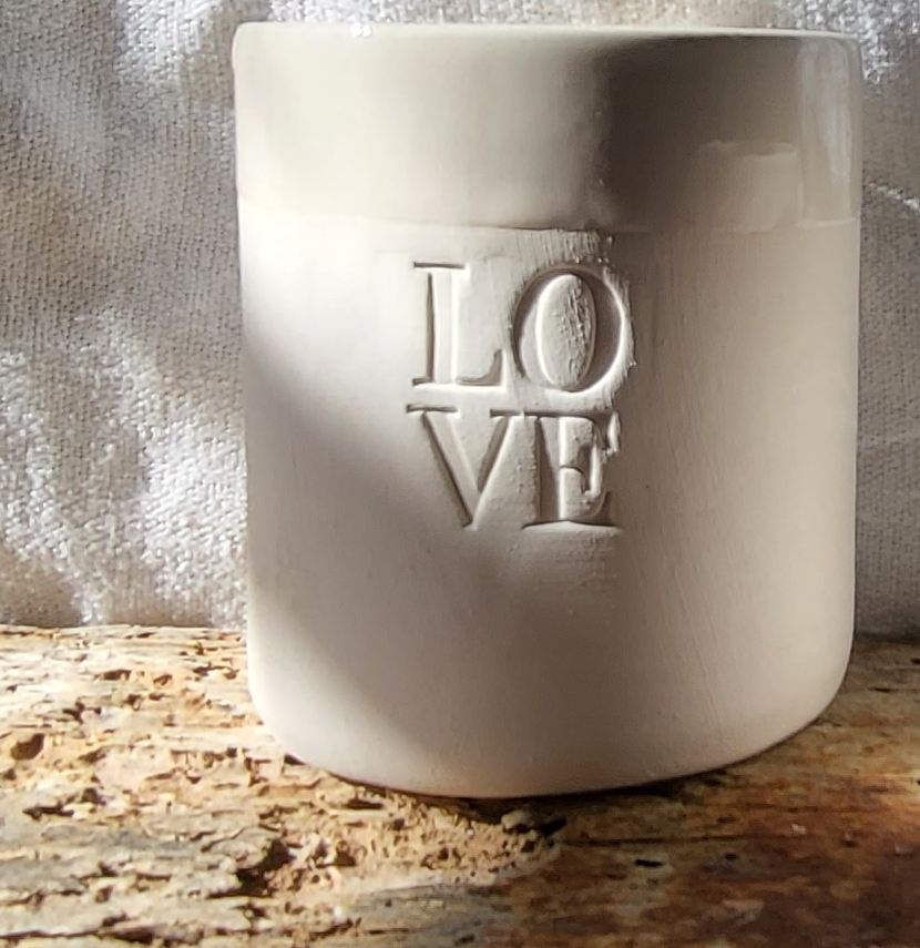 Gobelet et tasse Moka  L O V E céramique artisanale
