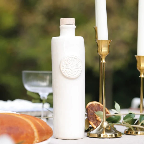 Bouteille d’huile d’olive artisanale ESSENCÍA – Céramique blanche
