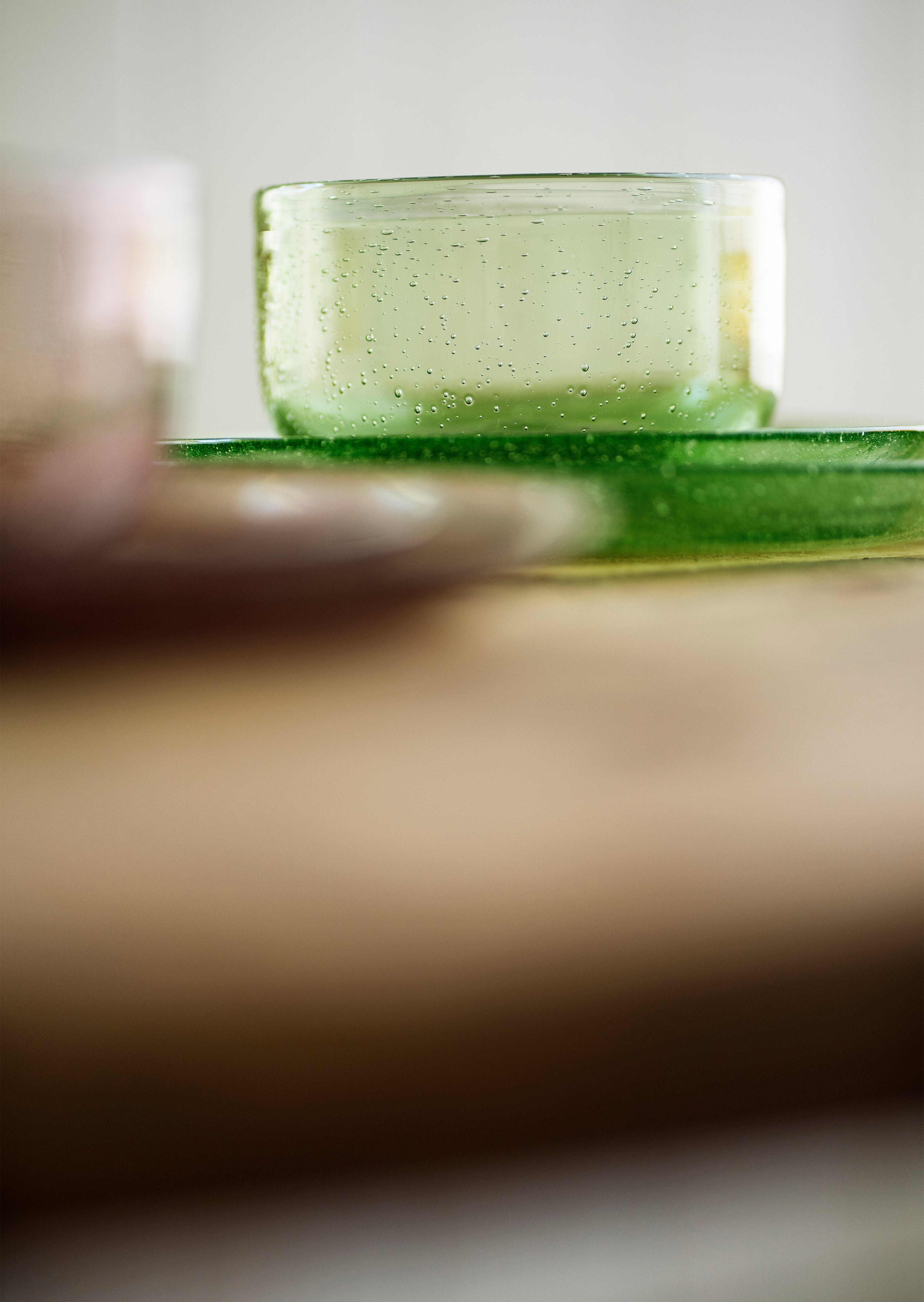 Bol en verre bullé vert Madam Stoltz