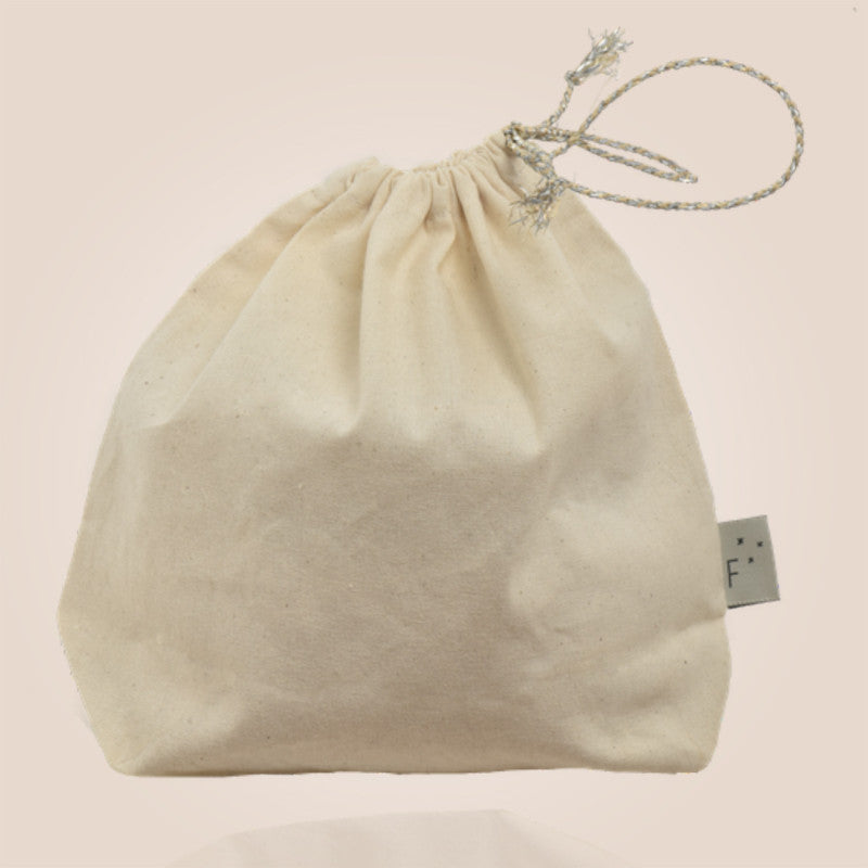 Bougie rechargeable en raphia crocheté Ambre Shaman – Fariboles