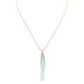 Collier poisson en calcédoine Salmon