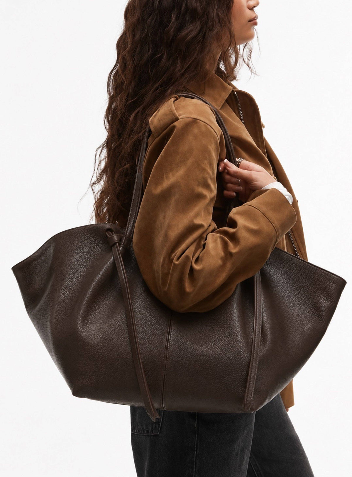 Grand cabas en cuir grainé – Louisa Lee