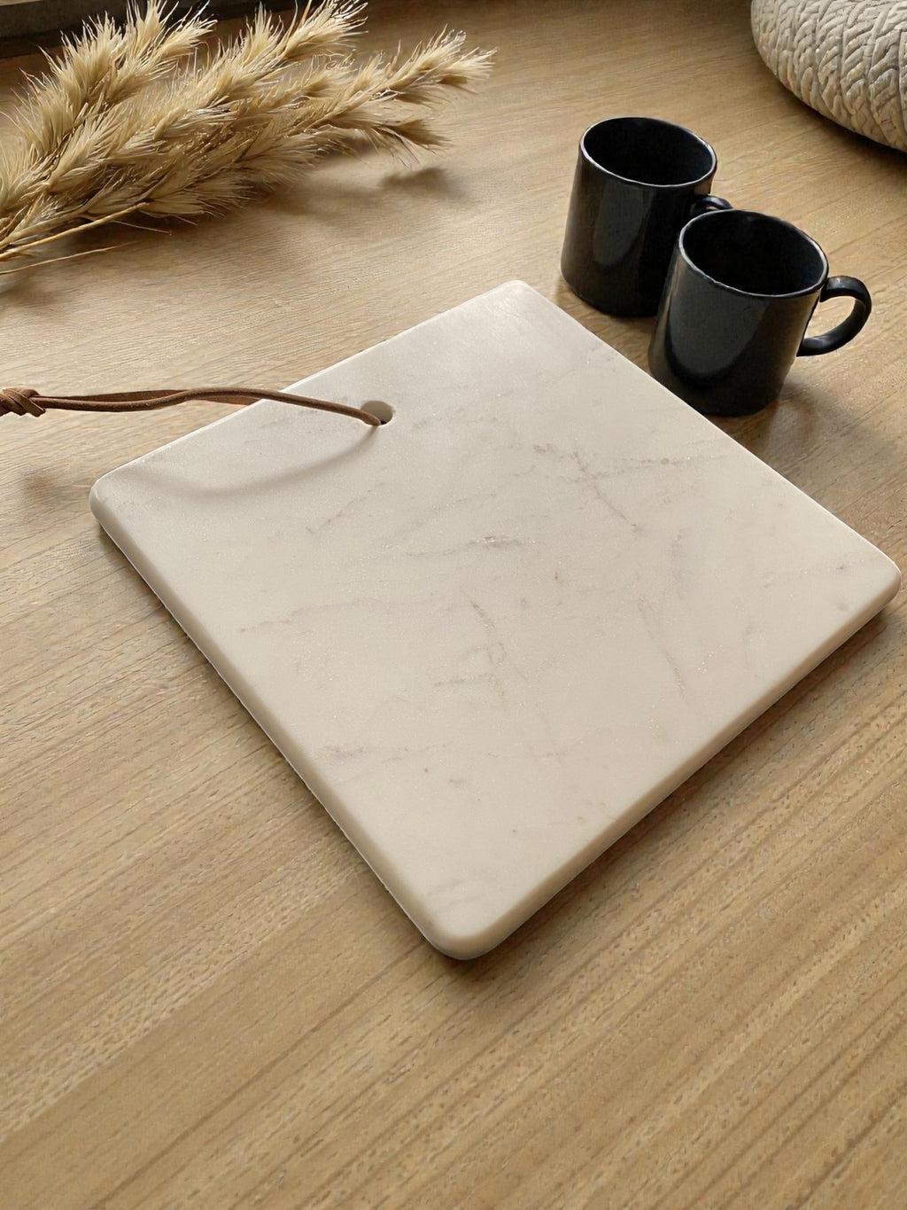 Planche de service marbre blanc